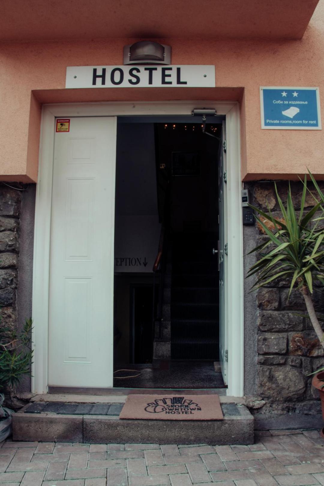 Skopje Downtown Hostel Exterior foto